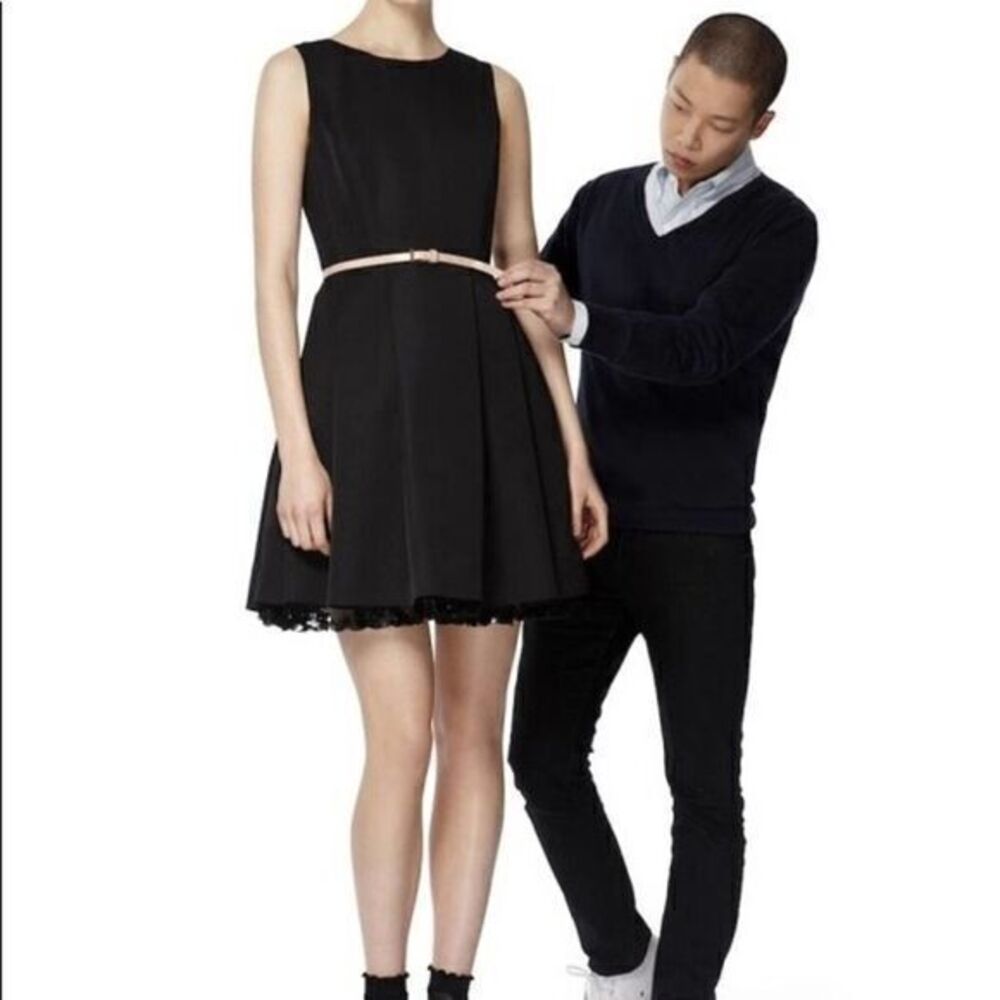 Jason WU Collaboration Fit And Flare Black sleeveless cocktail Dress size 4